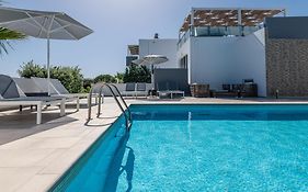 Asteria Pearl Villa 2 With Rooftop Jacuzzi