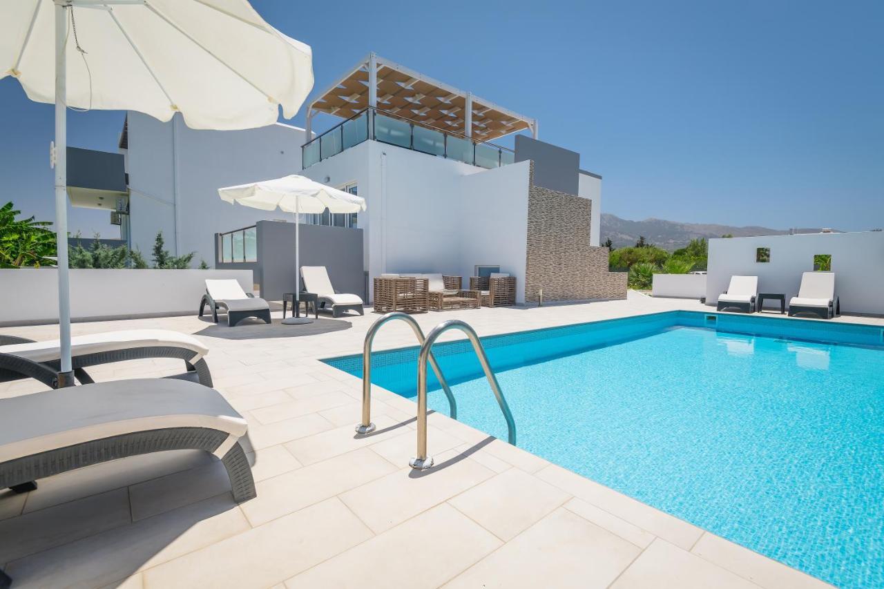 Asteria Pearl Villa 2 With Rooftop Jacuzzi Tigkaki  Exterior photo
